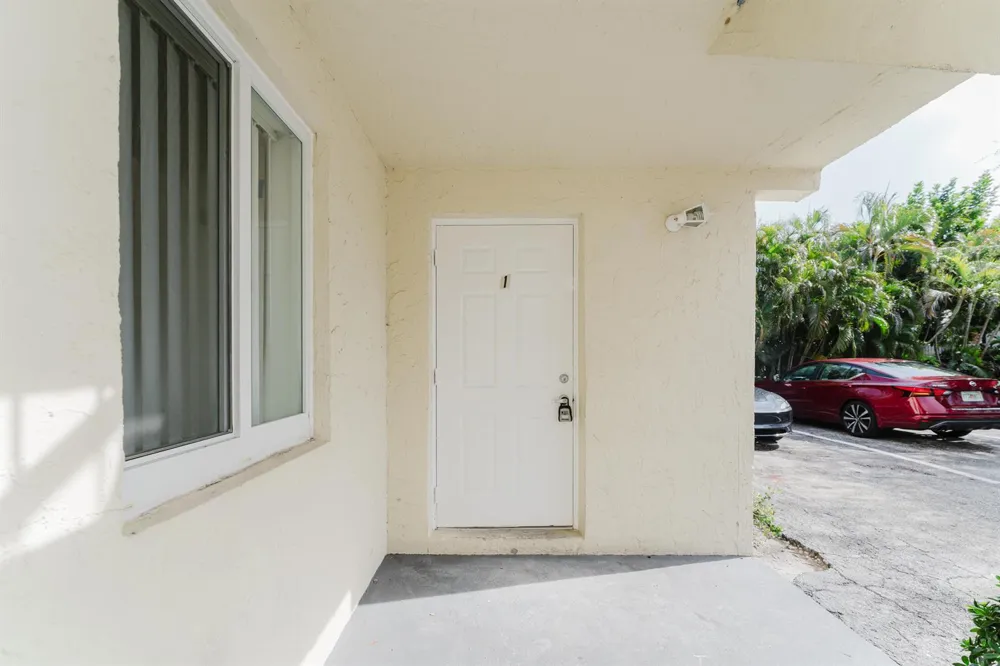 1220 NW 16th Avenue Boca Raton, FL 33486