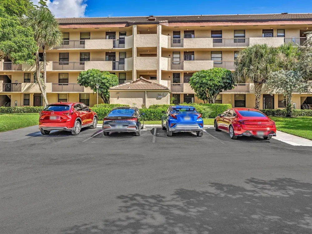 2659 Carambola Circle #306 Coconut Creek, FL 33066