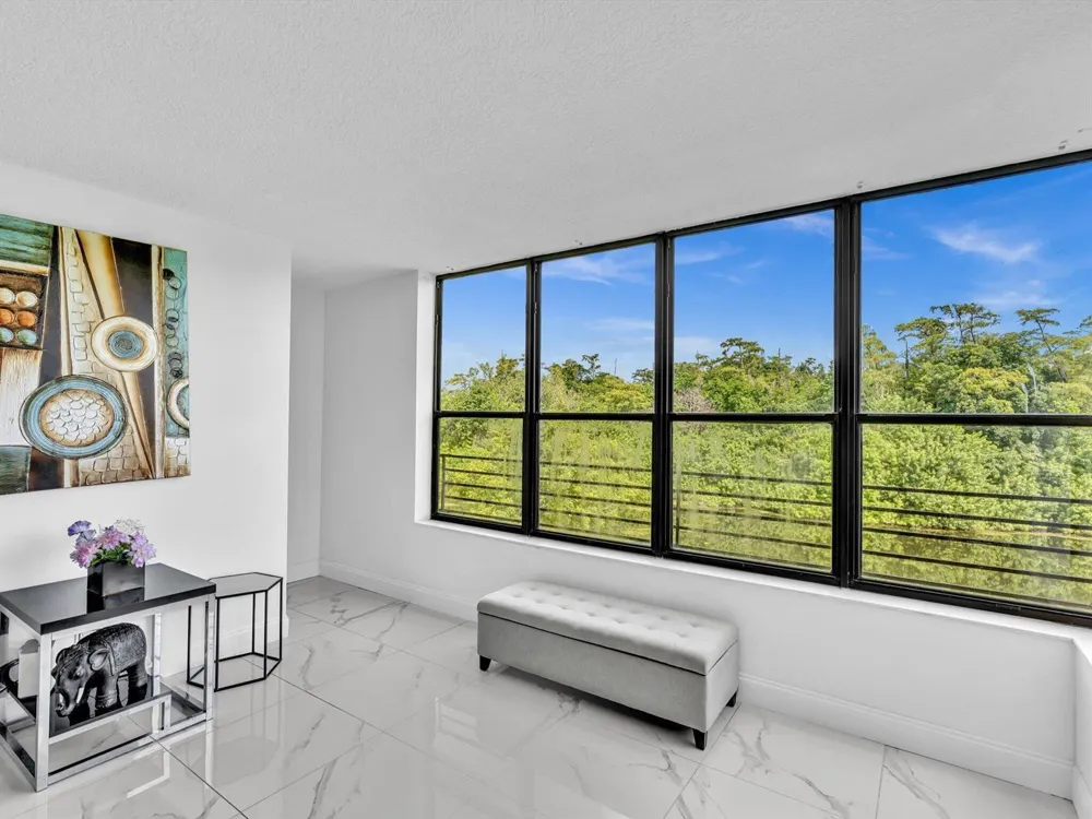 2659 Carambola Circle #306 Coconut Creek, FL 33066