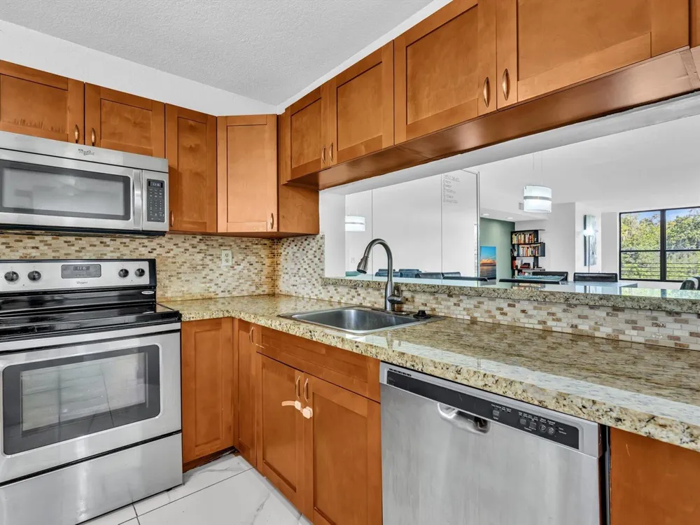 2659 Carambola Circle #306 Coconut Creek, FL 33066