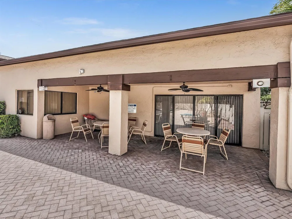 2659 Carambola Circle #306 Coconut Creek, FL 33066