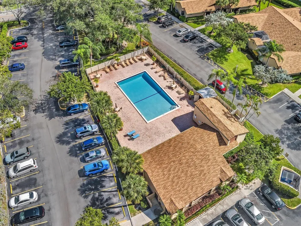 2659 Carambola Circle #306 Coconut Creek, FL 33066