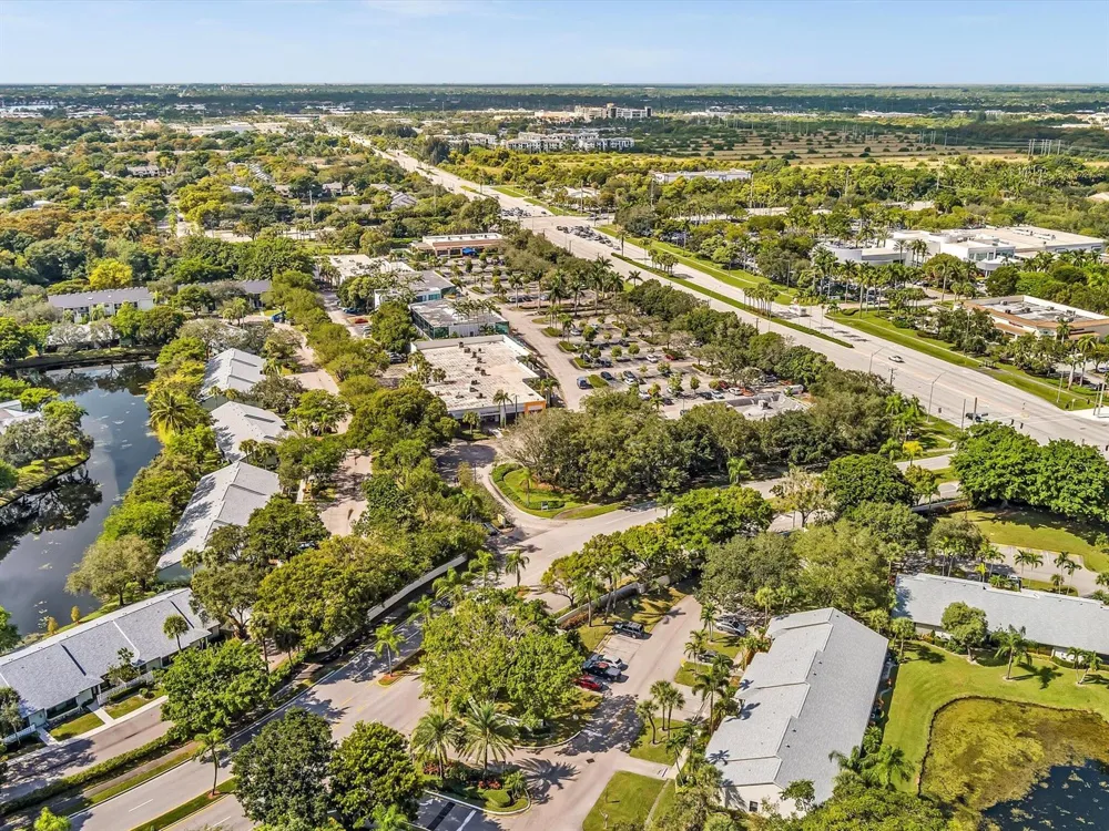 2659 Carambola Circle #306 Coconut Creek, FL 33066