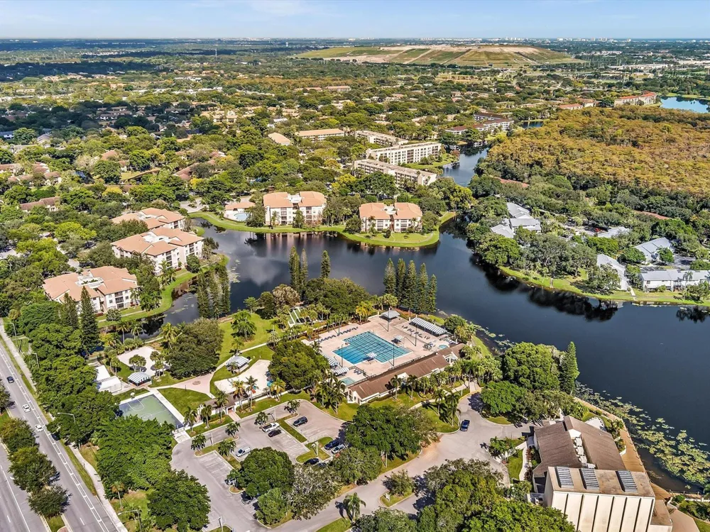 2659 Carambola Circle #306 Coconut Creek, FL 33066