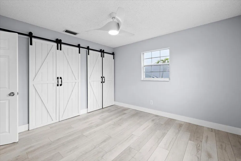 3179 HOYLAKE ROAD Lake Worth, FL 33467