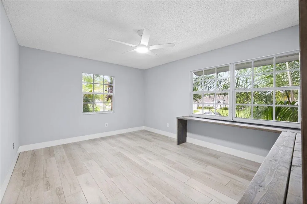 3179 HOYLAKE ROAD Lake Worth, FL 33467