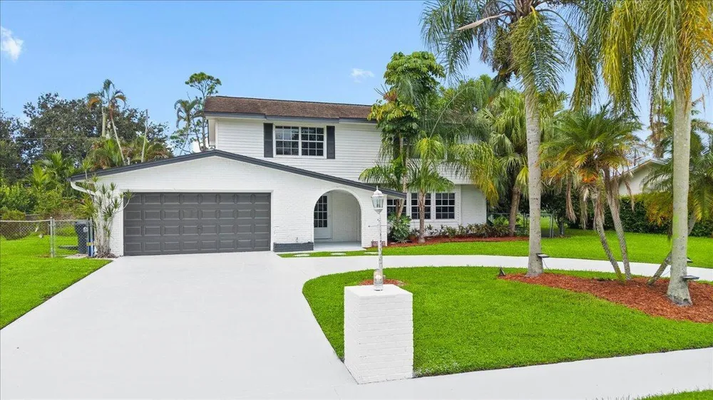 3179 HOYLAKE ROAD Lake Worth, FL 33467