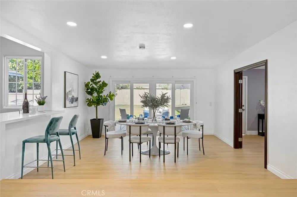 13352 Ontario Garden Grove, CA 92844