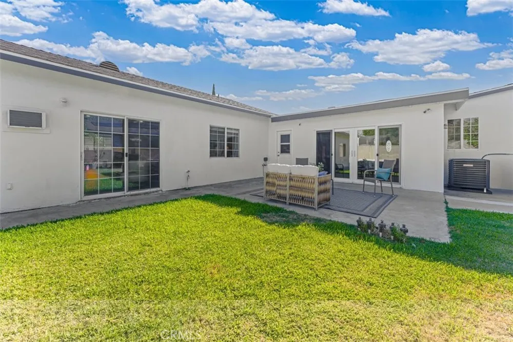 13352 Ontario Garden Grove, CA 92844
