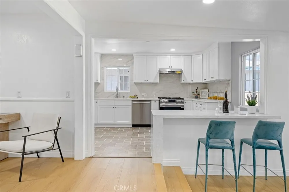 13352 Ontario Garden Grove, CA 92844