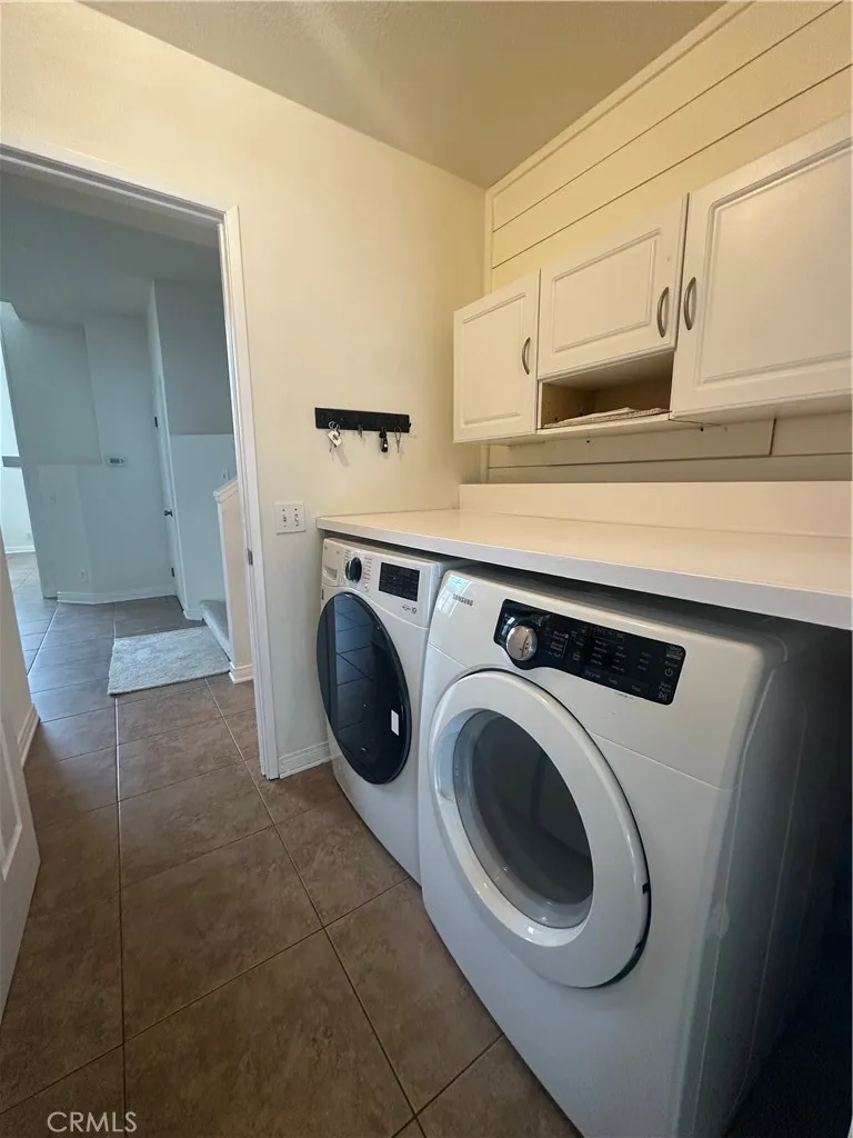 3433 E White Chapel Court #B Orange, CA 92869