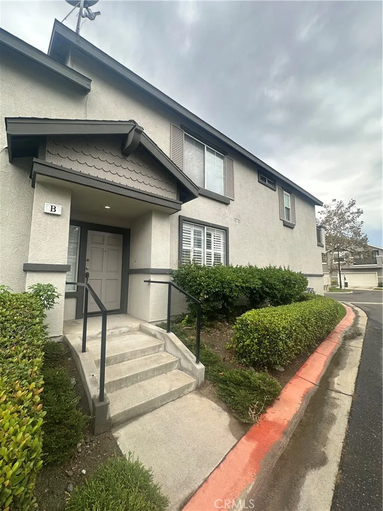 3433 E White Chapel Court #B Orange, CA 92869