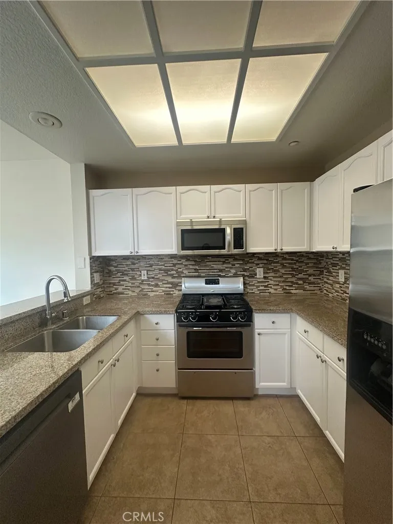 3433 E White Chapel Court #B Orange, CA 92869