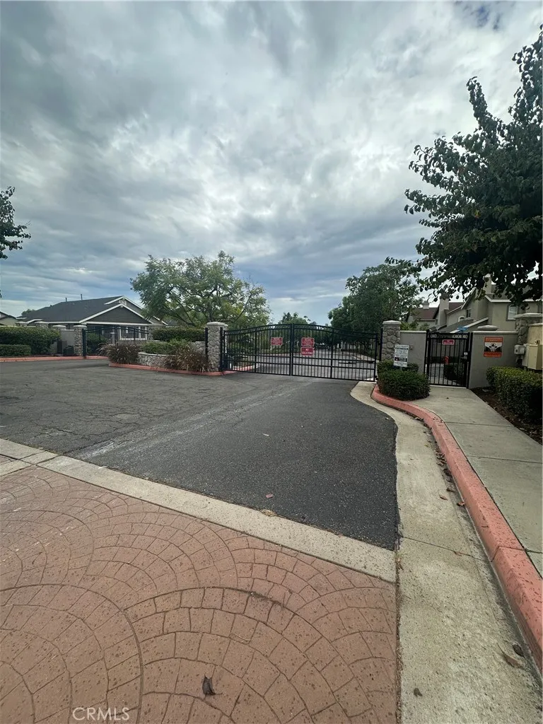 3433 E White Chapel Court #B Orange, CA 92869