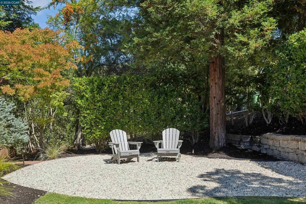 71 SCENIC DRIVE Orinda, CA 94563