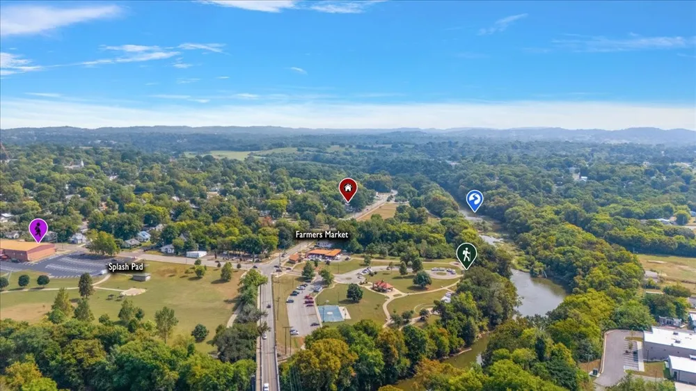 211 Riverside Dr Columbia, TN 38401