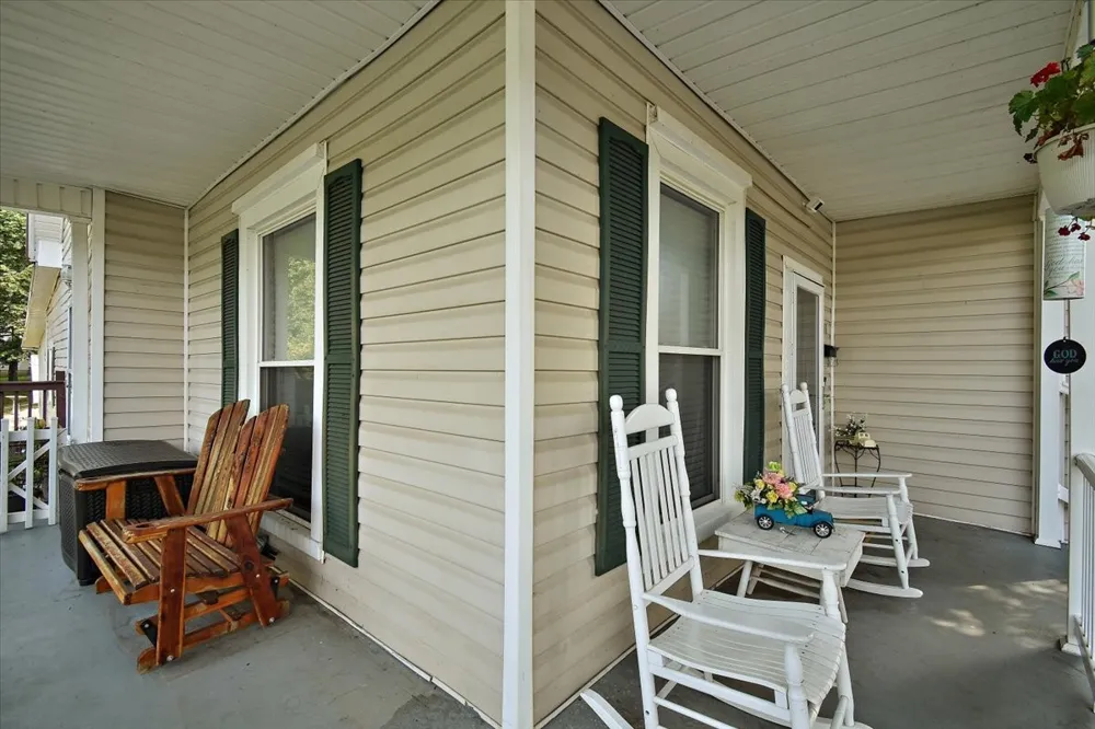 211 Riverside Dr Columbia, TN 38401