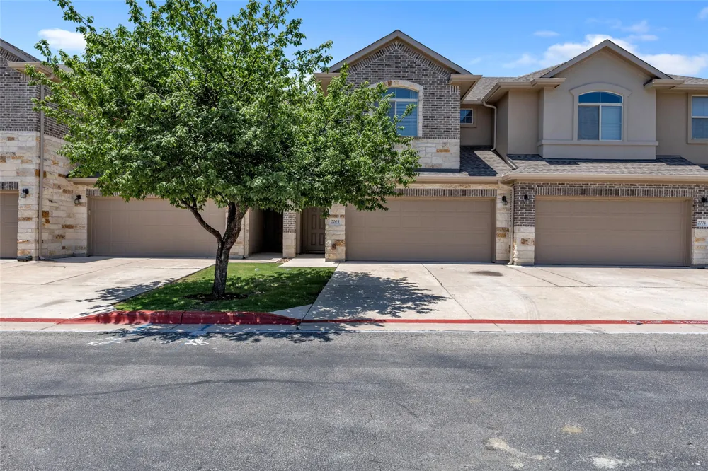 2880 Donnell Drive #2003 Round Rock, TX 78664