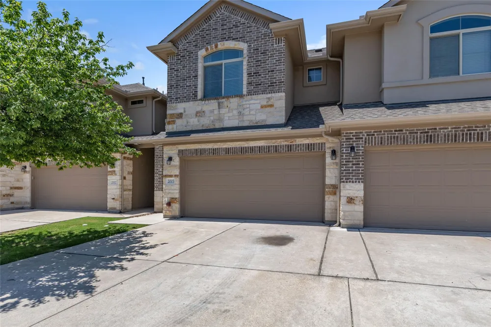2880 Donnell Drive #2003 Round Rock, TX 78664