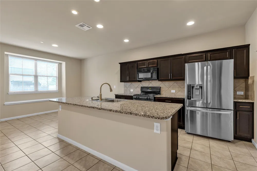 2880 Donnell Drive #2003 Round Rock, TX 78664