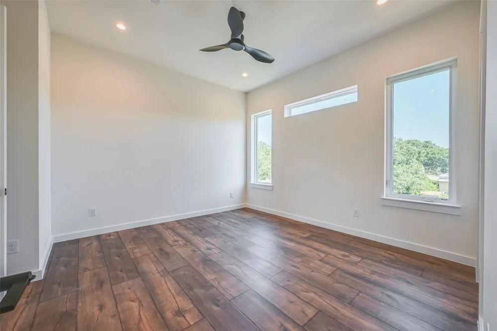 2247 Mail Avenue #102 Dallas, TX 75235