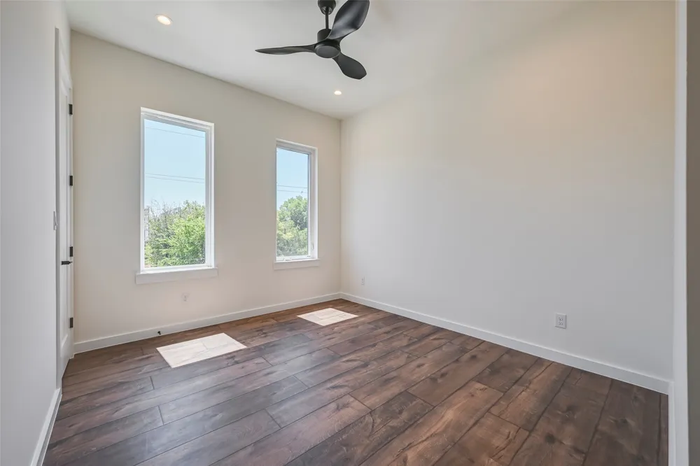 2247 Mail Avenue #102 Dallas, TX 75235