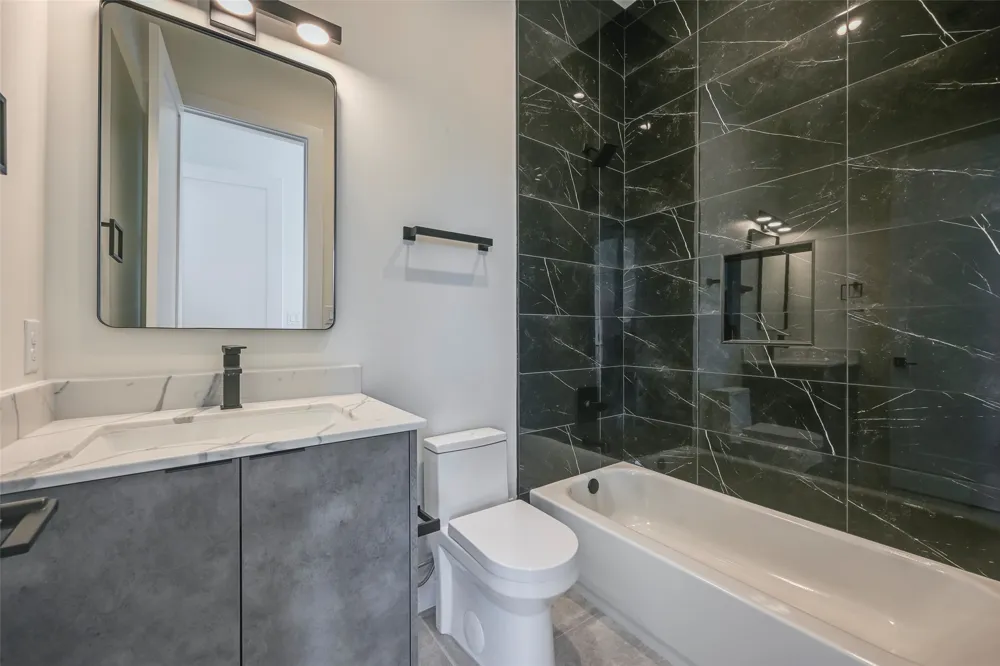2247 Mail Avenue #102 Dallas, TX 75235