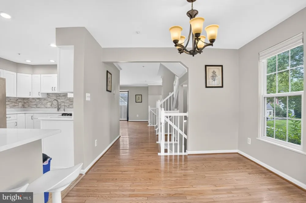 2 WINTER GARDEN COURT Olney, MD 20832