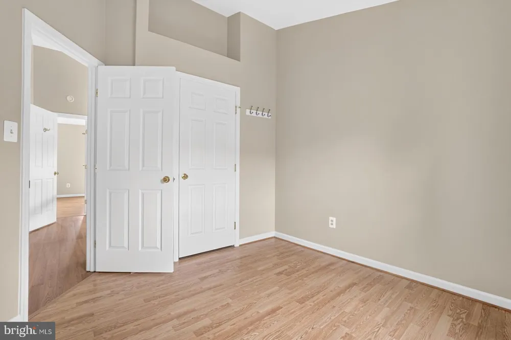 2 WINTER GARDEN COURT Olney, MD 20832