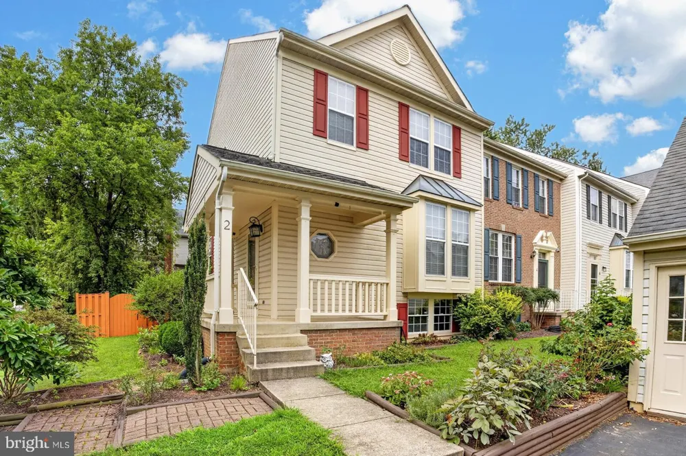 2 WINTER GARDEN COURT Olney, MD 20832