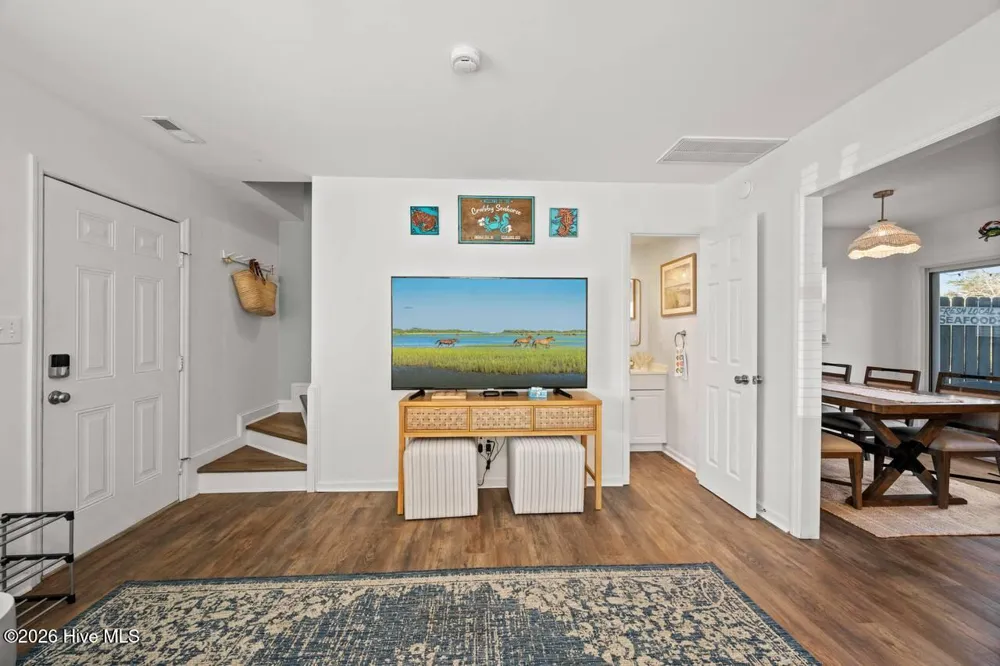 8821 Janell Court Emerald Isle, NC 28594