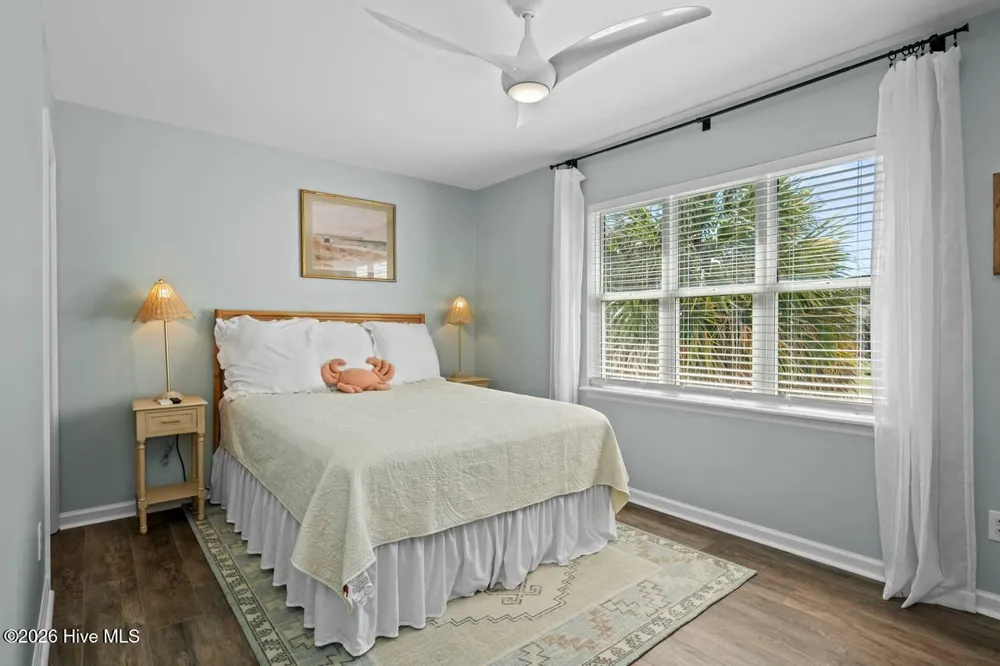 8821 Janell Court Emerald Isle, NC 28594