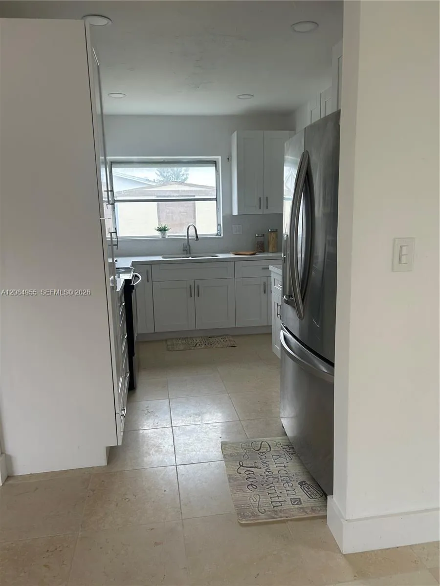 3270 NW 196th Ln Miami Gardens, FL 33056