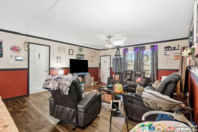 102 County Road 479 Castroville, TX 78009