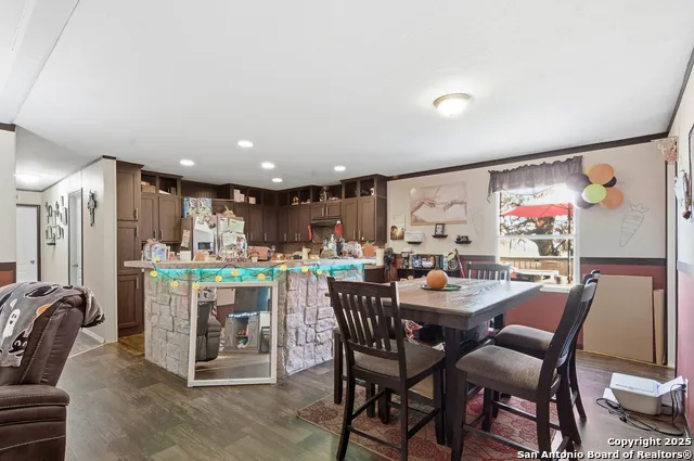 102 County Road 479 Castroville, TX 78009