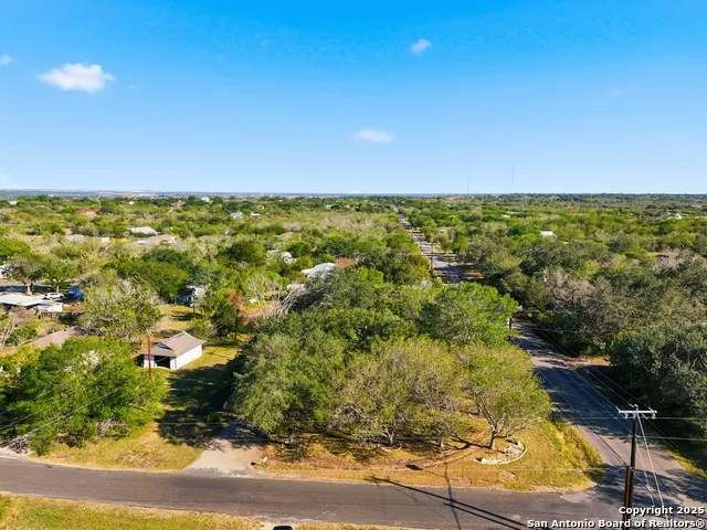 102 County Road 479 Castroville, TX 78009