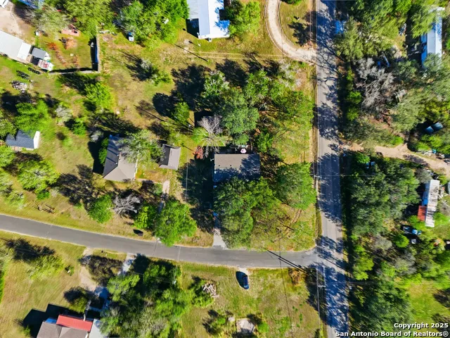 102 County Road 479 Castroville, TX 78009