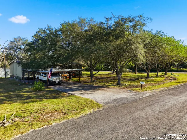 102 County Road 479 Castroville, TX 78009