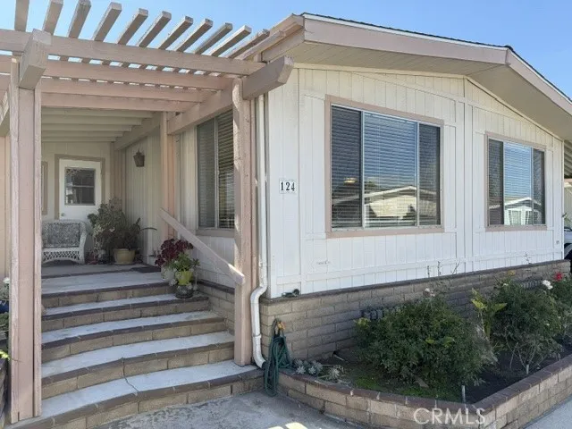 5200 Irvine Boulevard #124 Irvine, CA 92620