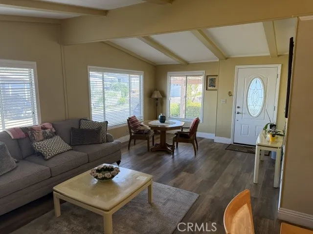 5200 Irvine Boulevard #124 Irvine, CA 92620