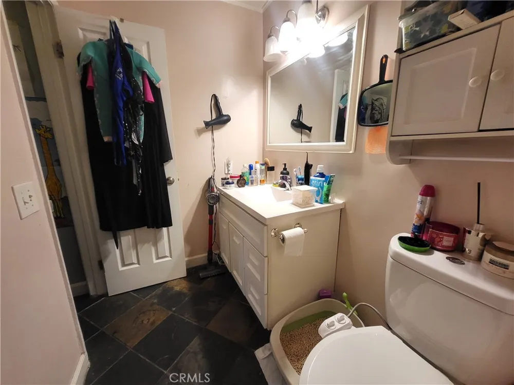5500 Ackerfield Long Beach, CA 90805