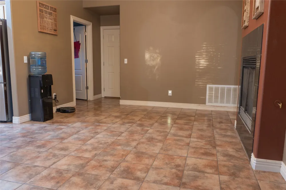 Address Not Shown Prairie Grove, AR 72753