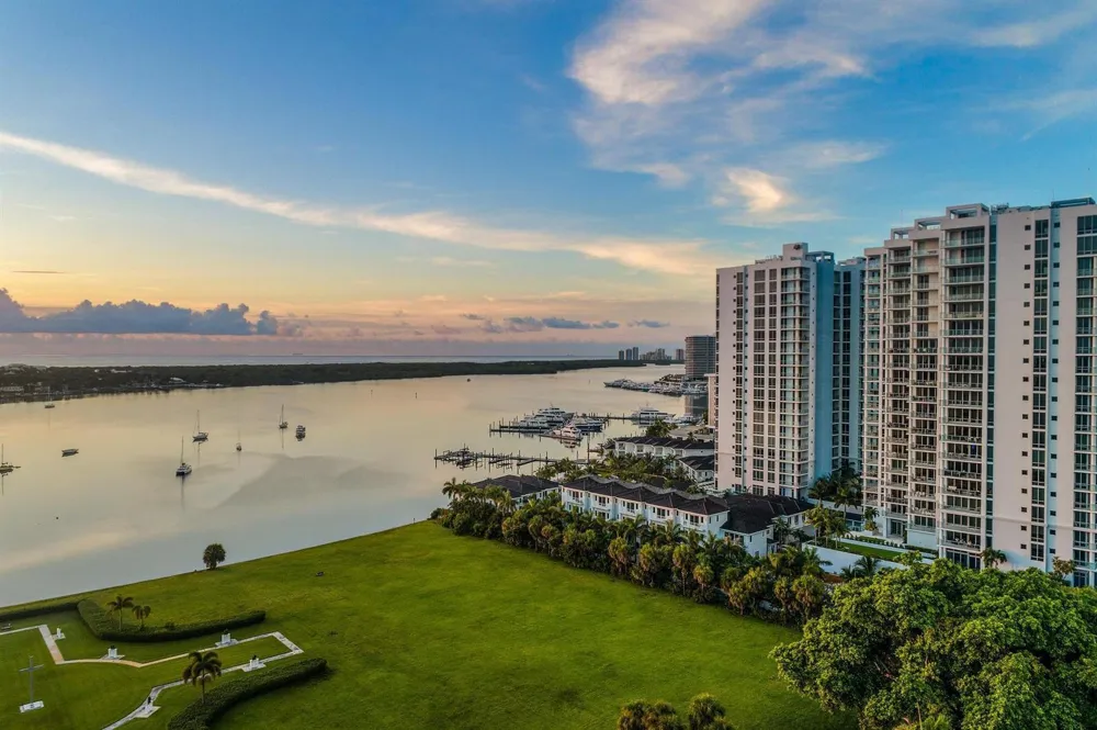 2 WATER CLUB WAY #603 North Palm Beach, FL 33408