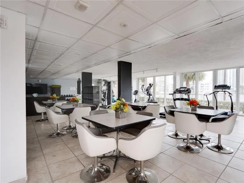 121 GOLDEN ISLES DRIVE #806 Hallandale Beach, FL 33009