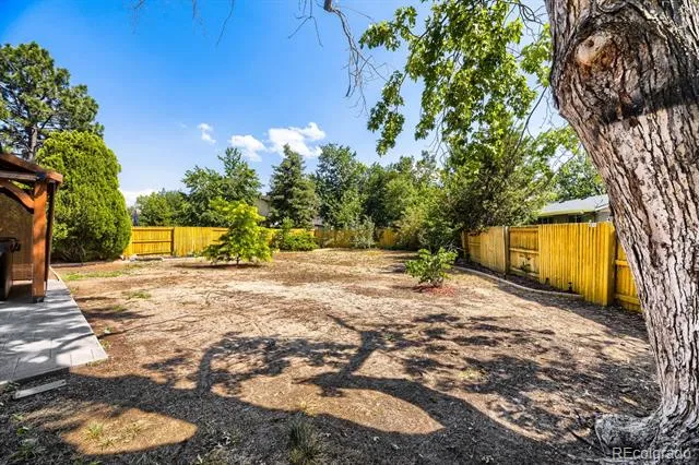 1435 S Macon Street Aurora, CO 80012