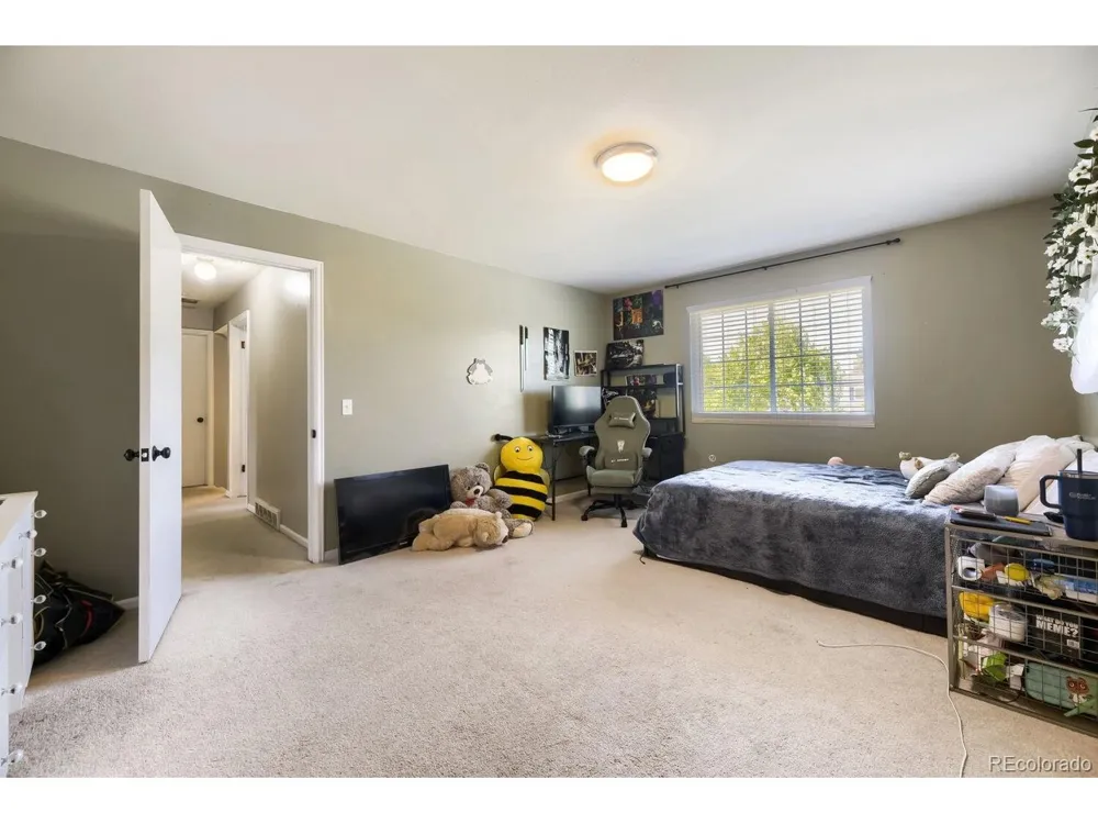 1435 S Macon Street Aurora, CO 80012