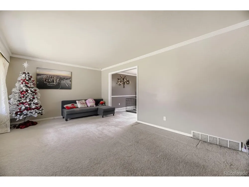 1435 S Macon Street Aurora, CO 80012