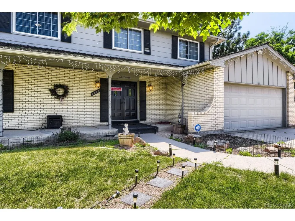 1435 S Macon Street Aurora, CO 80012