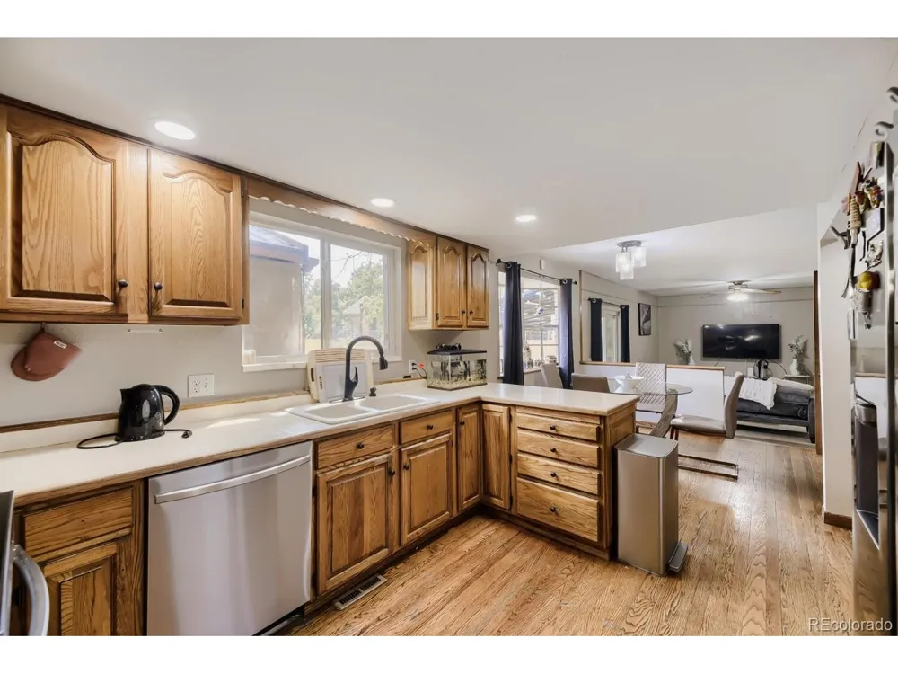 1435 S Macon Street Aurora, CO 80012