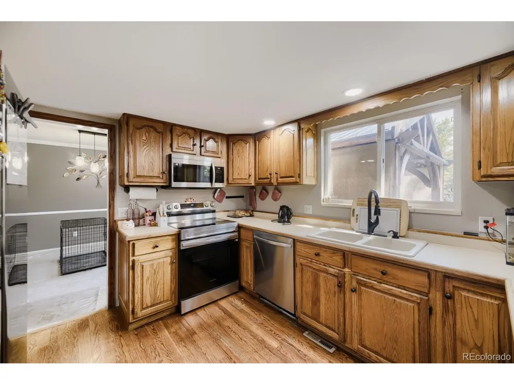 1435 S Macon Street Aurora, CO 80012